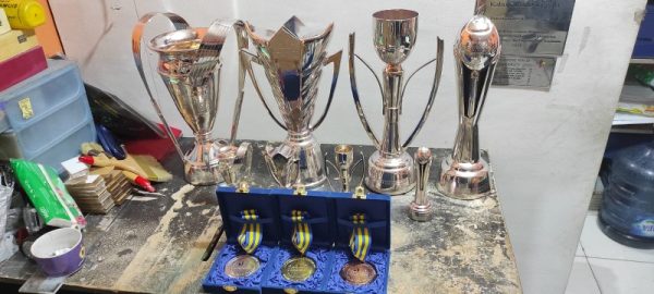 Piala Bahan Timah - Image 3