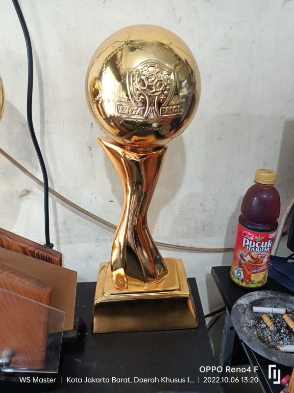 Piala Bahan Timah - Image 16