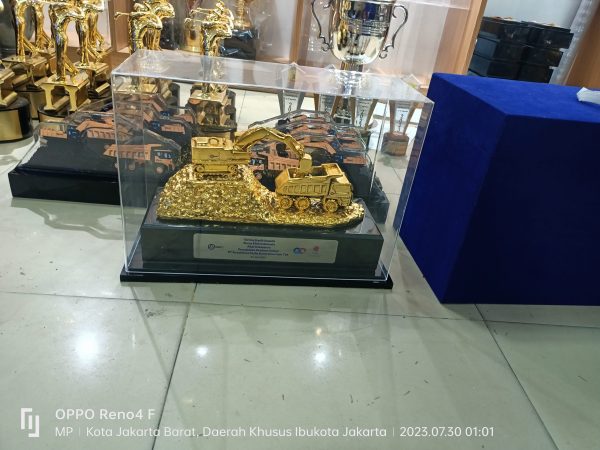Piala Bahan Timah - Image 37