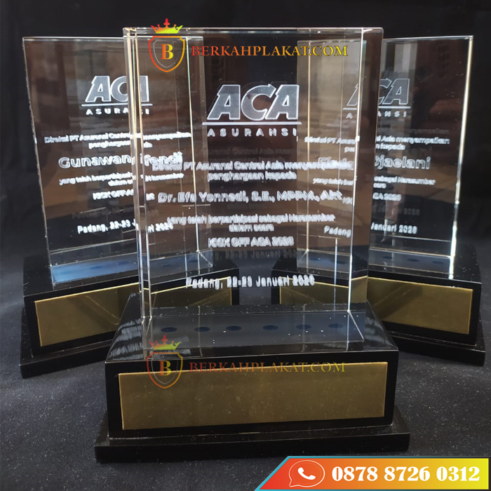 Plakat Kristal Custom - Gambar 2