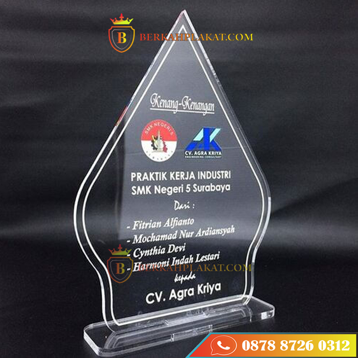 Plakat Akrilik Wisuda - Gambar 11